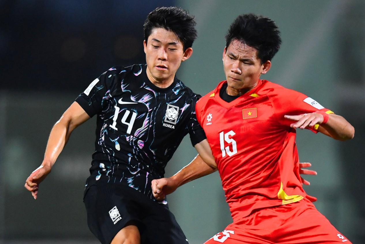KAIYUN SPORTS-韩媒：拿不下10人越南却说“还没到完全体”；留给韩国队的时间不多了